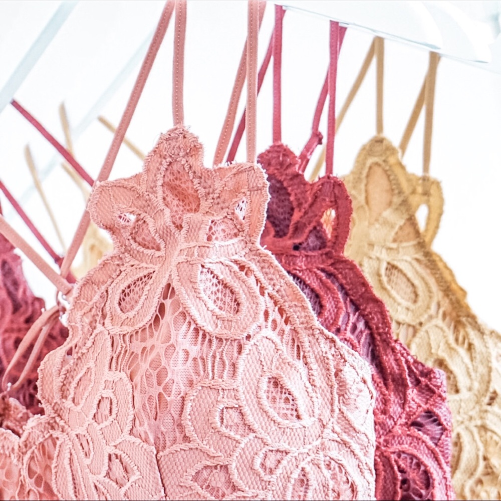 Double Strap Scalloped Lace Bralette, Brick - Picture 2 of 7